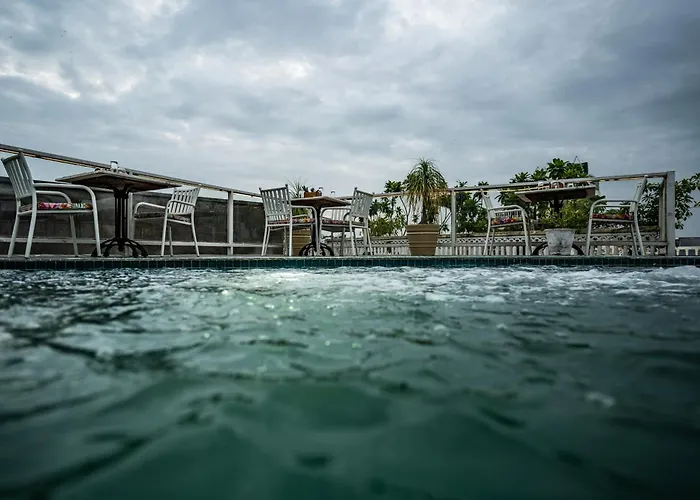 Tripli Hotels Shambhu Villas Udaipur